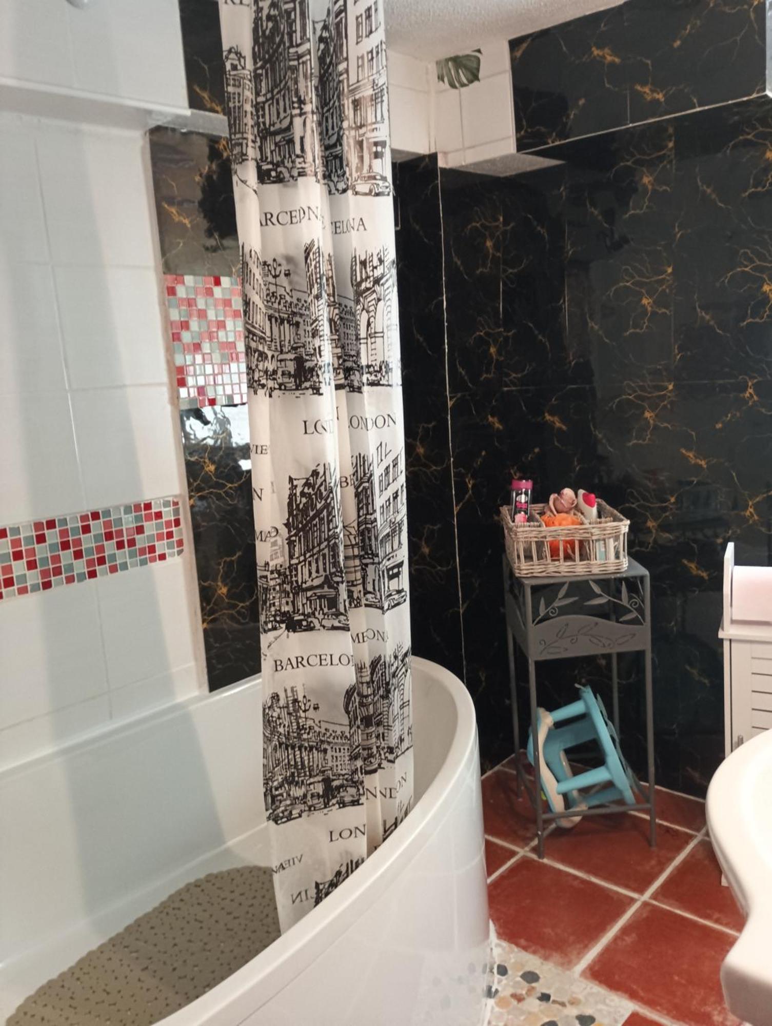 Jolie Maison De Village Capendu Экстерьер фото